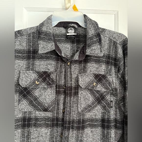 Colorado Clothing Men’s Plaid Flannel Button Up Gray- Black Shirt Sz: Large - Picture 4 of 12